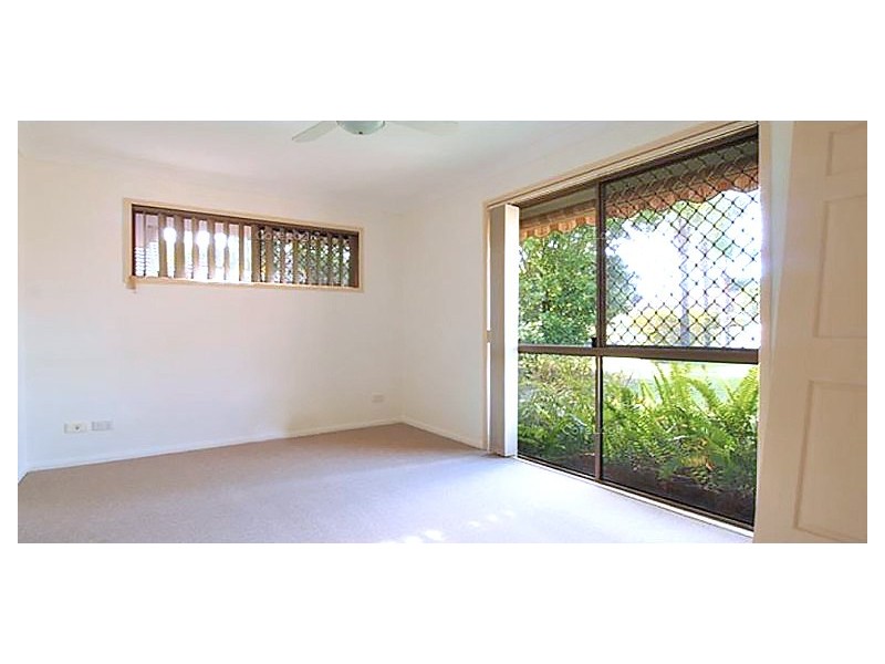 22 Morfantaine Terrace, Parkwood QLD 4214