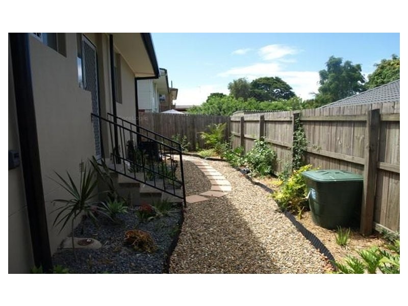 1/41 Kumbari Avenue, Southport QLD 4215