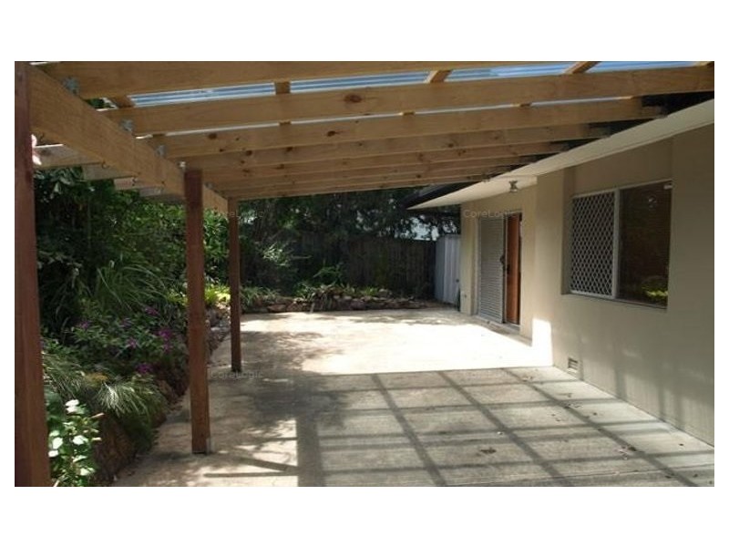 1/41 Kumbari Avenue, Southport QLD 4215