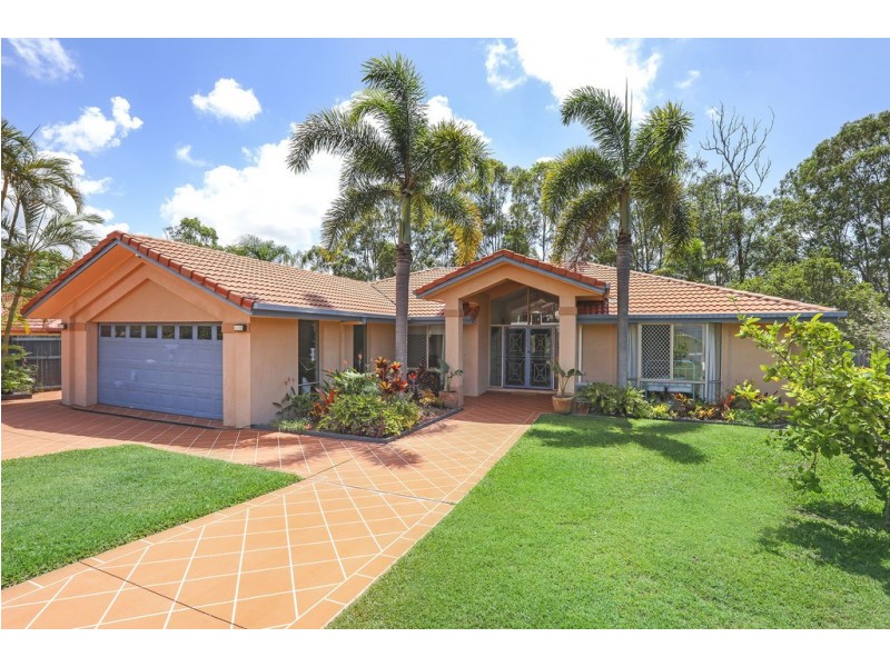 48 Peter Senior Court, Parkwood QLD 4214