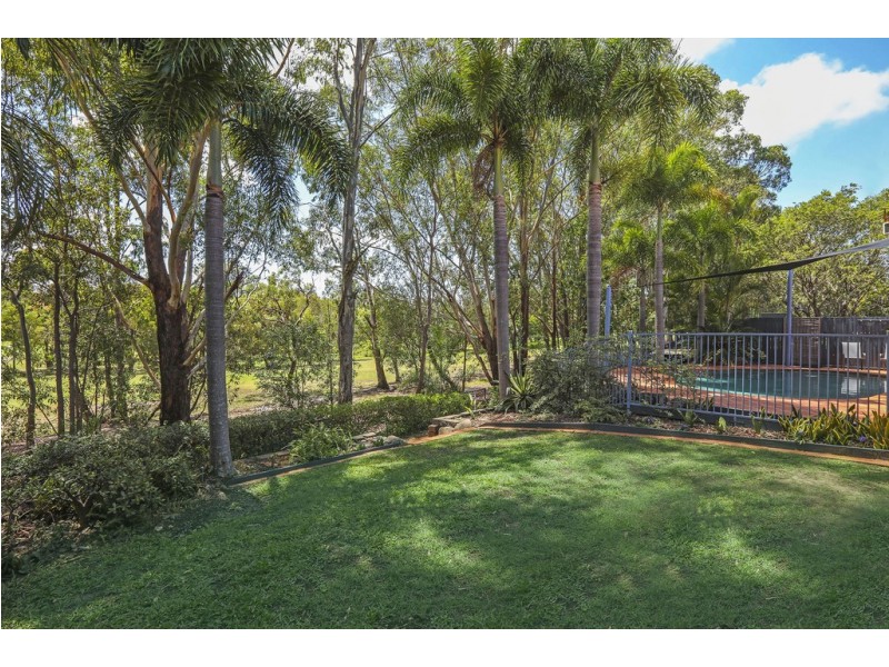 48 Peter Senior Court, Parkwood QLD 4214