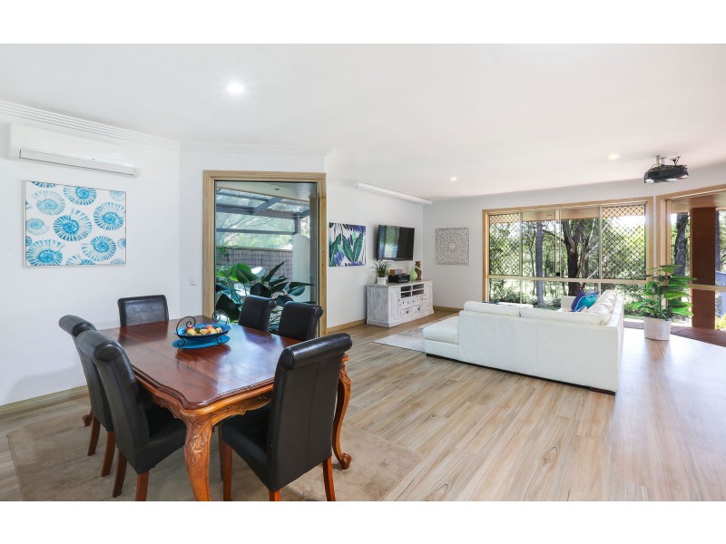 48 Peter Senior Court, Parkwood QLD 4214