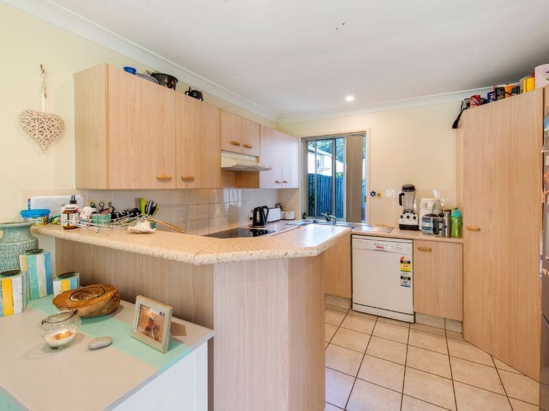 21 Merrilaine Crescent, Merrimac QLD 4226