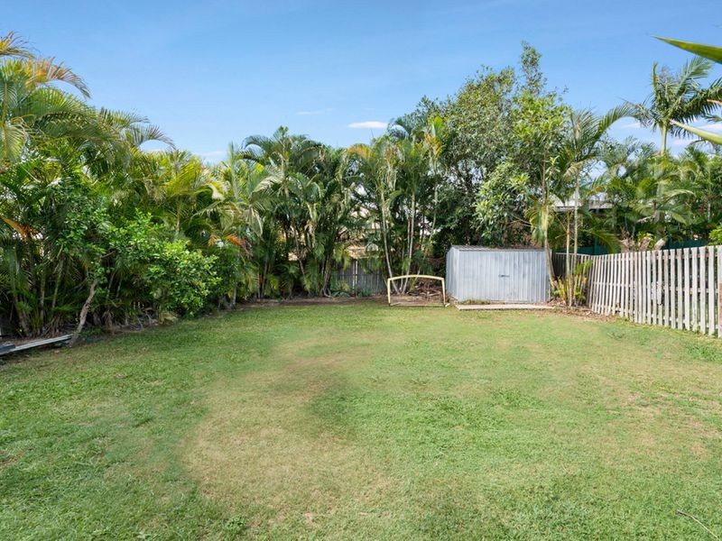 21 Merrilaine Crescent, Merrimac QLD 4226