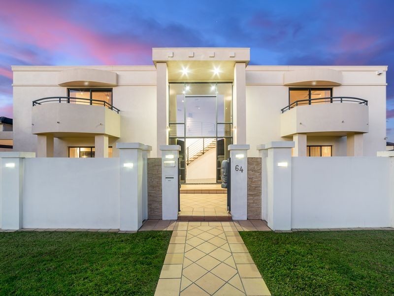 64 Sir Bruce Small Boulevard, Benowa Waters QLD 4217