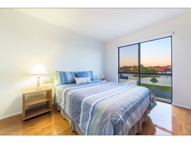 64 Sir Bruce Small Boulevard, Benowa Waters QLD 4217