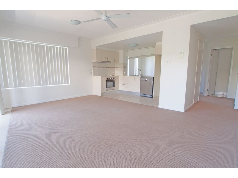 4/3 Brighton Street, Biggera Waters QLD 4216