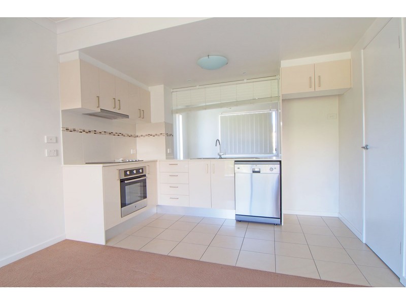 4/3 Brighton Street, Biggera Waters QLD 4216