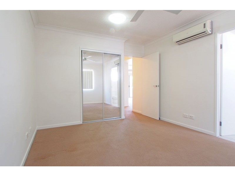 4/3 Brighton Street, Biggera Waters QLD 4216