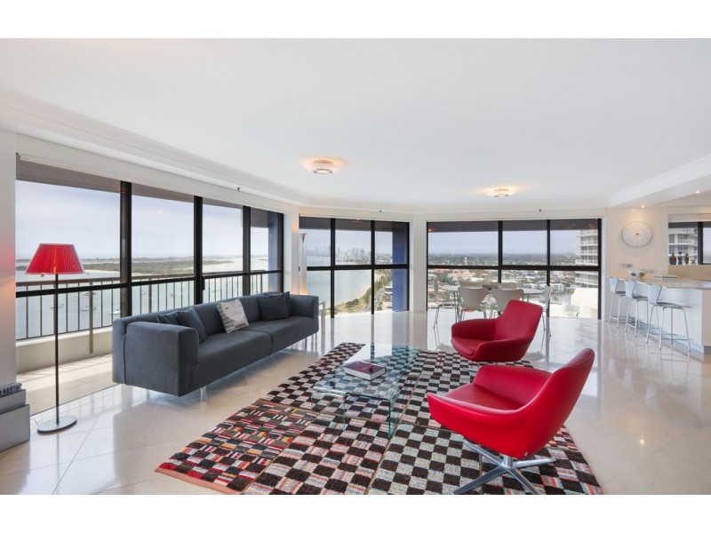 82/17 ‘Broadwater Tower’ Bayview Street, Runaway Bay QLD 4216