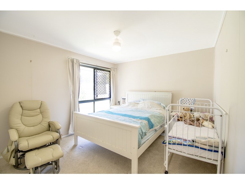 50 Coachwood Drive, Molendinar QLD 4214