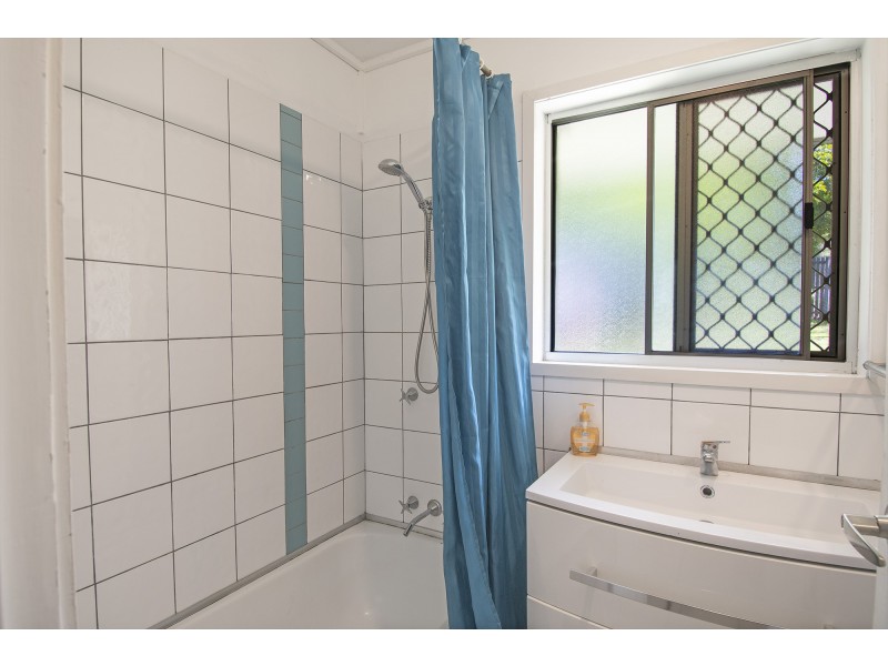 50 Coachwood Drive, Molendinar QLD 4214