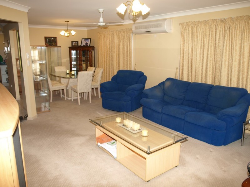 76 Greg Norman Crescent, Parkwood QLD 4214