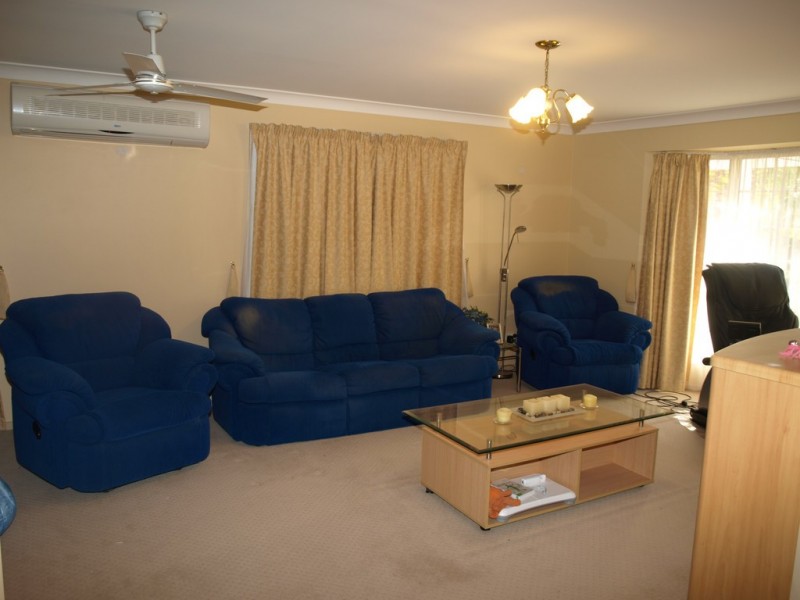 76 Greg Norman Crescent, Parkwood QLD 4214