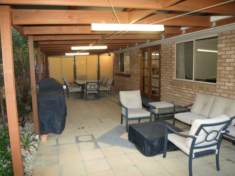 76 Greg Norman Crescent, Parkwood QLD 4214