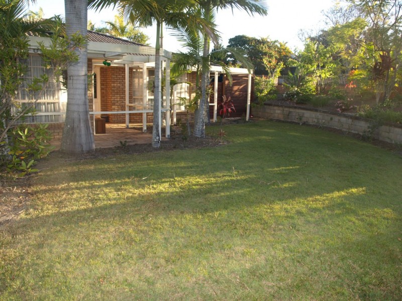 76 Greg Norman Crescent, Parkwood QLD 4214