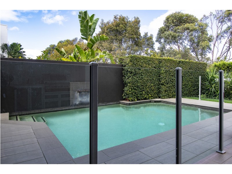 1/6025 Vista Drive, Benowa QLD 4217