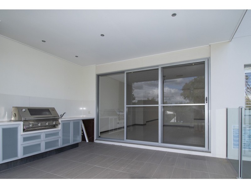 1/6025 Vista Drive, Benowa QLD 4217