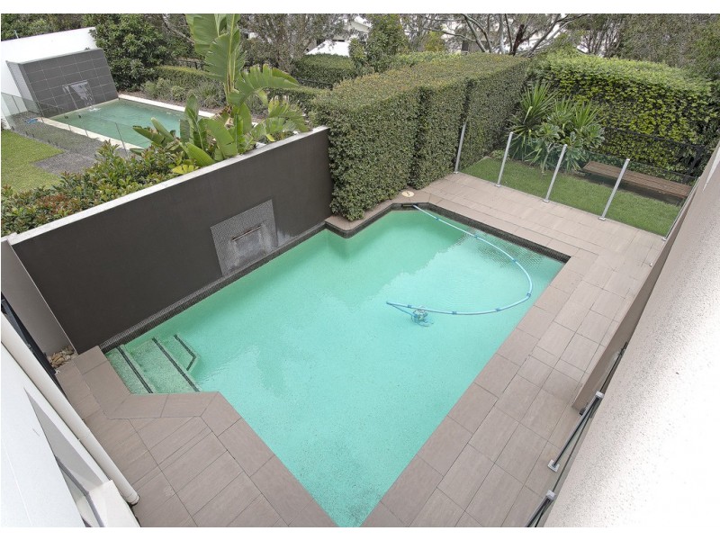 1/6025 Vista Drive, Benowa QLD 4217