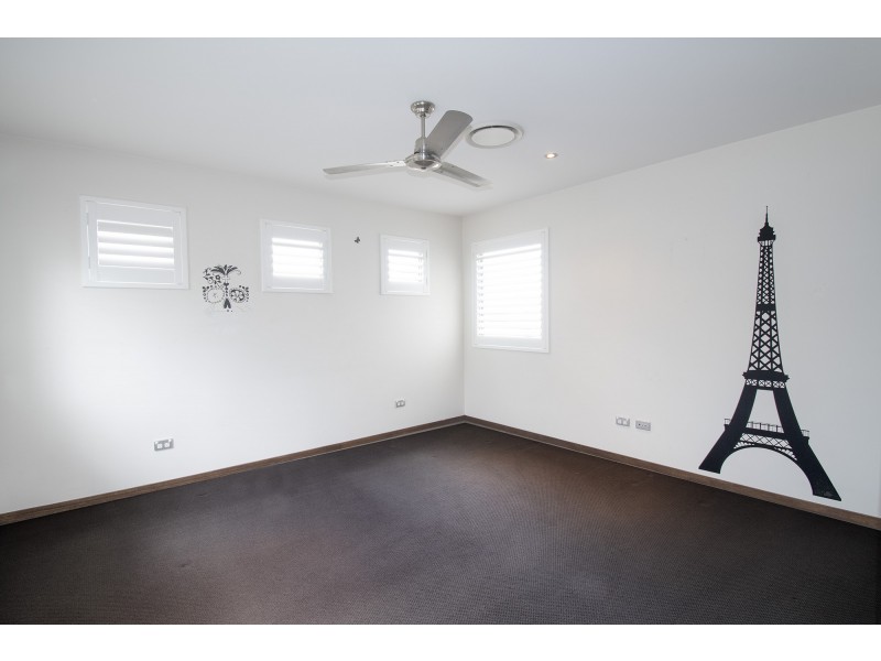 1/6025 Vista Drive, Benowa QLD 4217