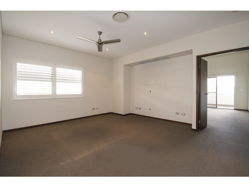 1/6025 Vista Drive, Benowa QLD 4217