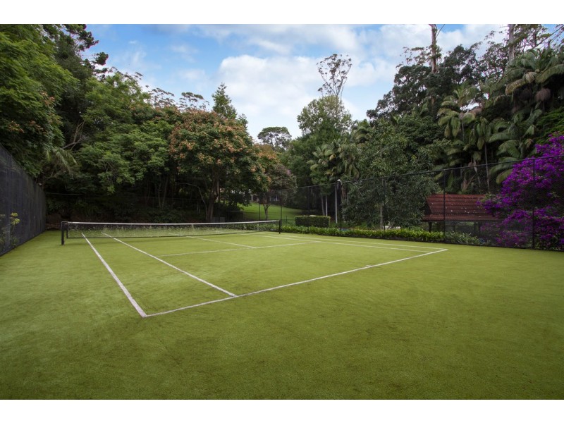 82 Wongawallan Road, Tamborine Mountain QLD 4272