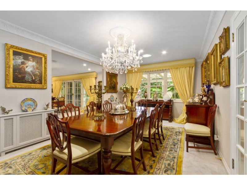 82 Wongawallan Road, Tamborine Mountain QLD 4272