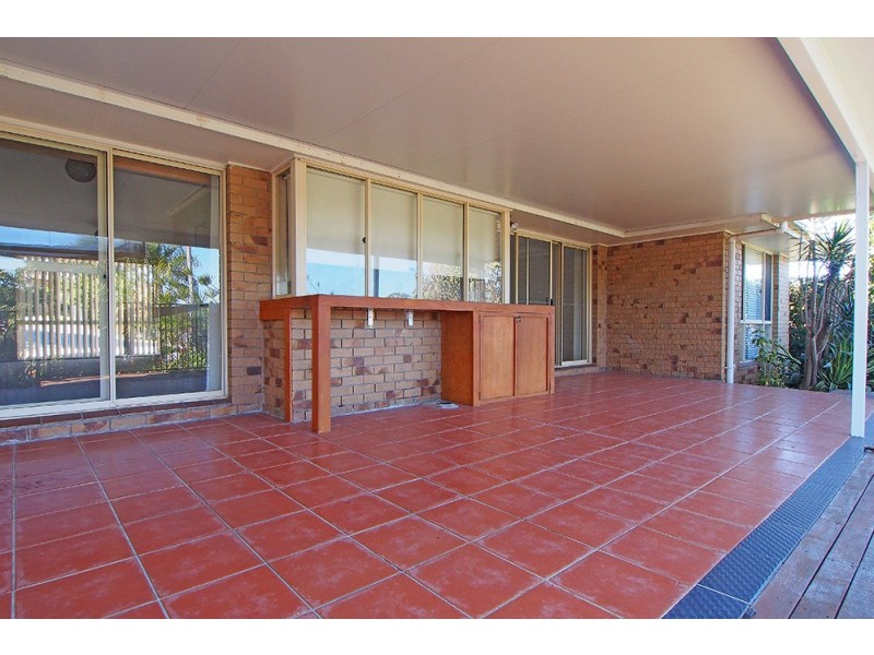 16 Baxter Court, Arundel QLD 4214