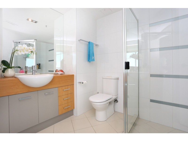 1202/300 ”Aqua” Marine Parade, Labrador QLD 4215