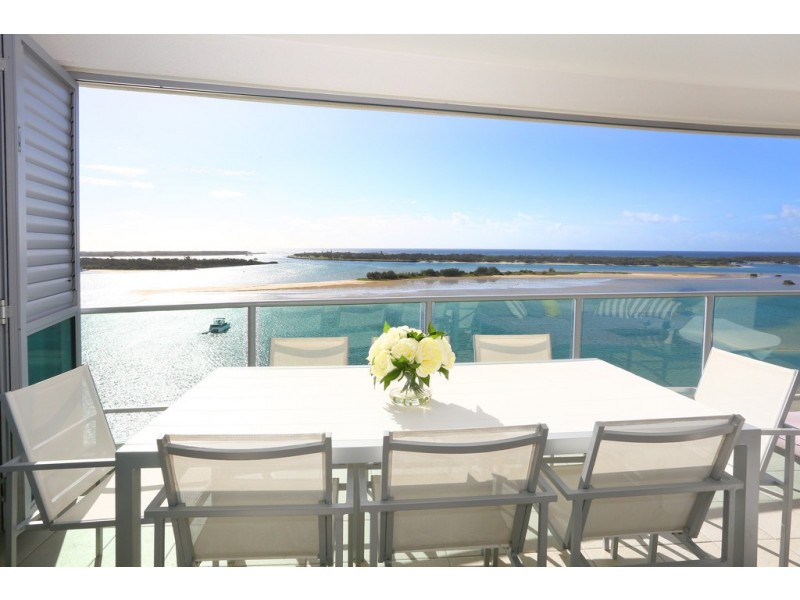 1202/300 ”Aqua” Marine Parade, Labrador QLD 4215