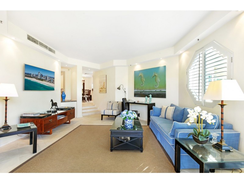 Villa 10 Pacific Mirage, Seaworld Drive, Main Beach QLD 4217