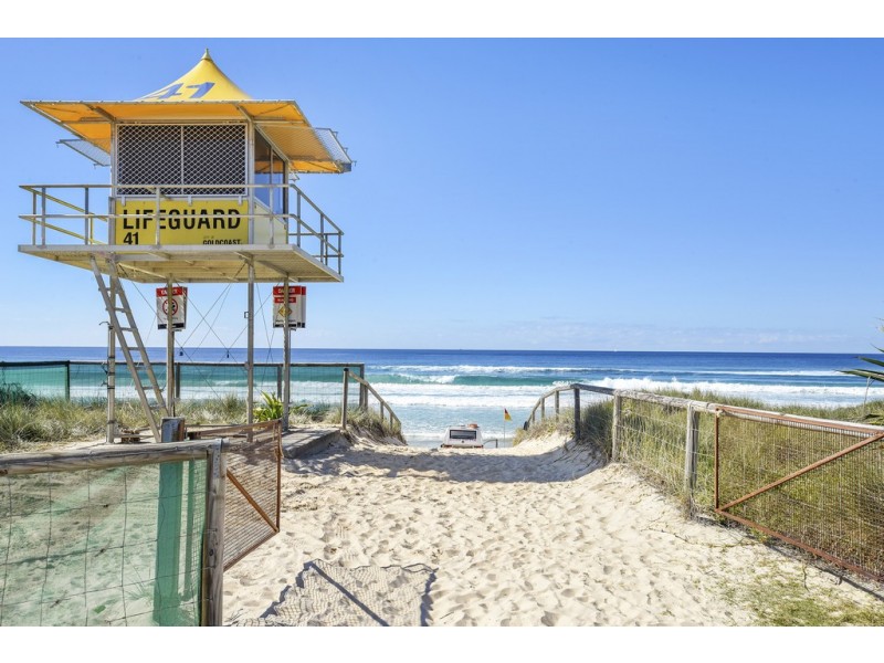 Villa 10 Pacific Mirage, Seaworld Drive, Main Beach QLD 4217
