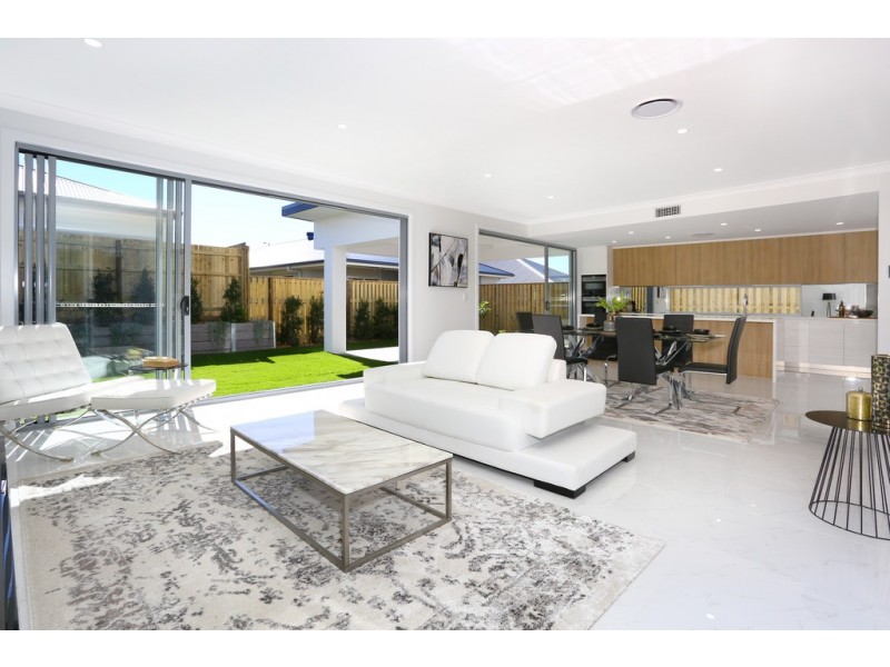 63 Oakey Creek Road, Coomera QLD 4209