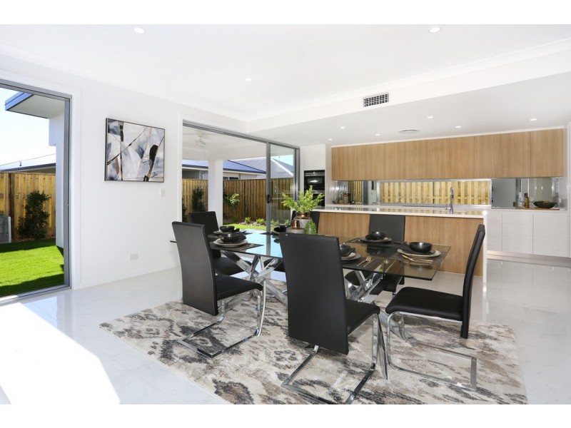 63 Oakey Creek Road, Coomera QLD 4209