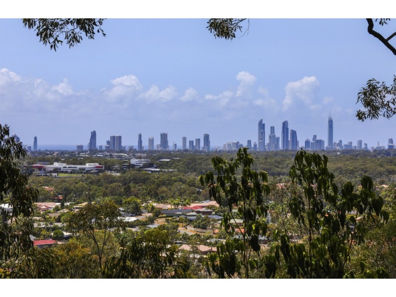 26B Uplands Drive, Parkwood QLD 4214