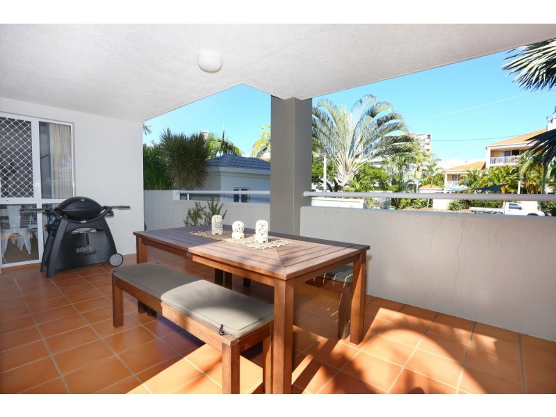 1/78 Stanhill Drive, Chevron Island QLD 4217