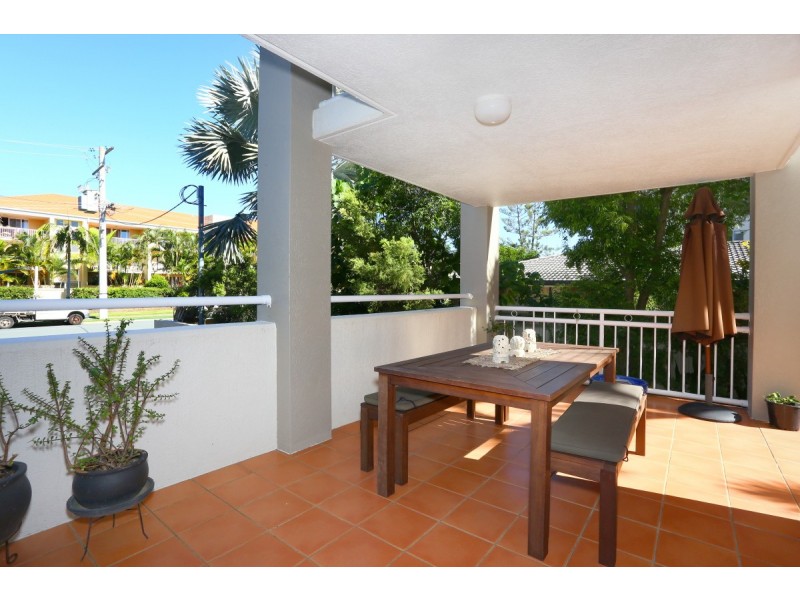 1/78 Stanhill Drive, Chevron Island QLD 4217