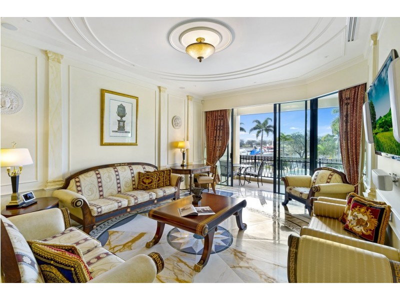 Condo Palazzo Versace, 94 Sea World Drive, Main Beach QLD 4217