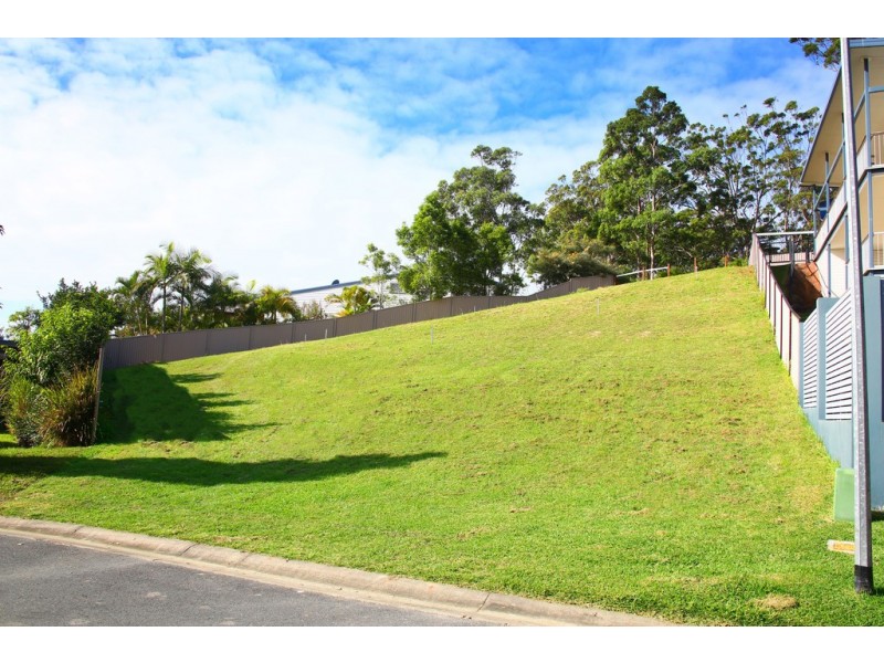 57 Sawtell Drive, Currumbin Waters QLD 4223