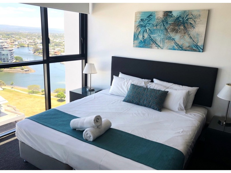 34 ‘Synergy’ 2729 Gold Coast Highway, Broadbeach QLD 4218