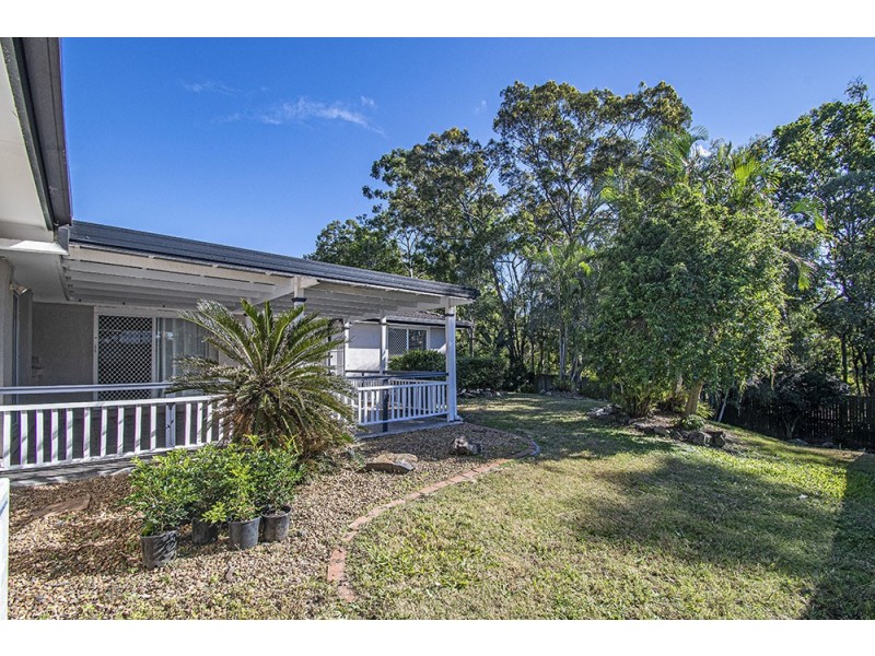 17 Rebbecchi Court, Parkwood QLD 4214