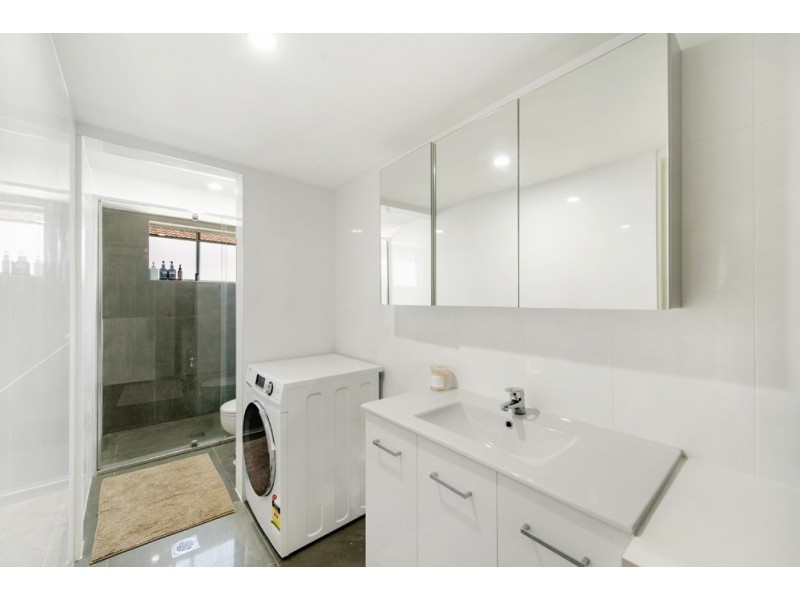 11 ‘Mardi Gras’ 2753 Gold Coast Highway, Broadbeach QLD 4218