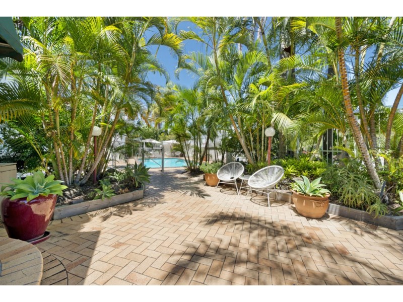 11 ‘Mardi Gras’ 2753 Gold Coast Highway, Broadbeach QLD 4218