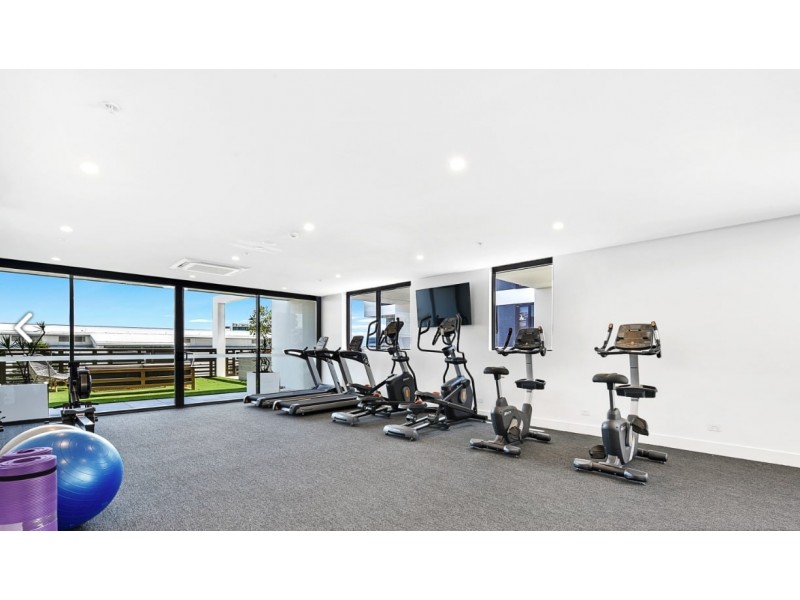 14 ‘Qube’ 31 Queensland Avenue, Broadbeach QLD 4218