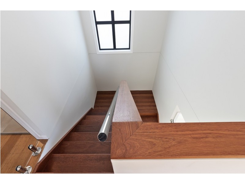 6 Koolewong Parade, Ashmore QLD 4214