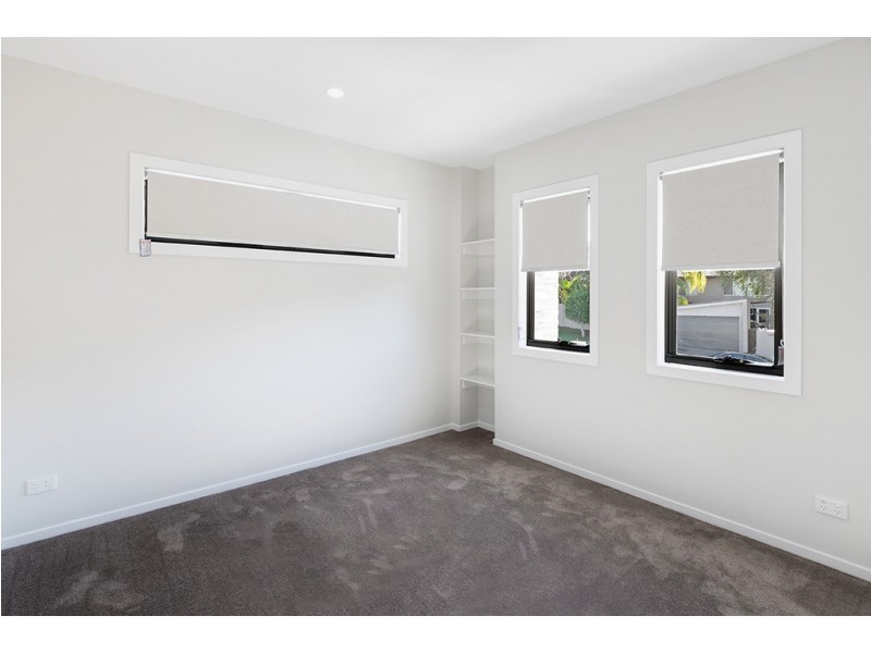 6 Koolewong Parade, Ashmore QLD 4214