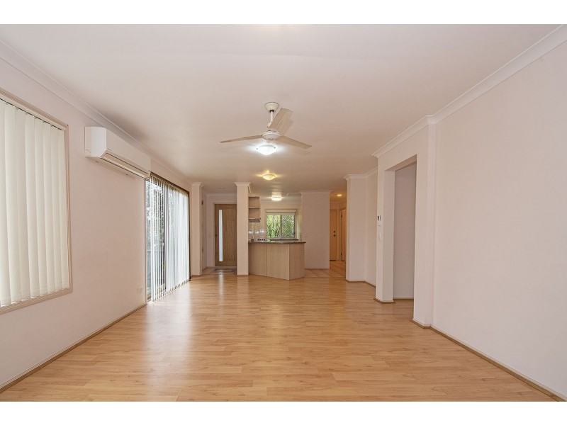 2/64 Riverpark Drive, Nerang QLD 4211