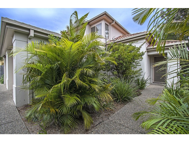 2/64 Riverpark Drive, Nerang QLD 4211