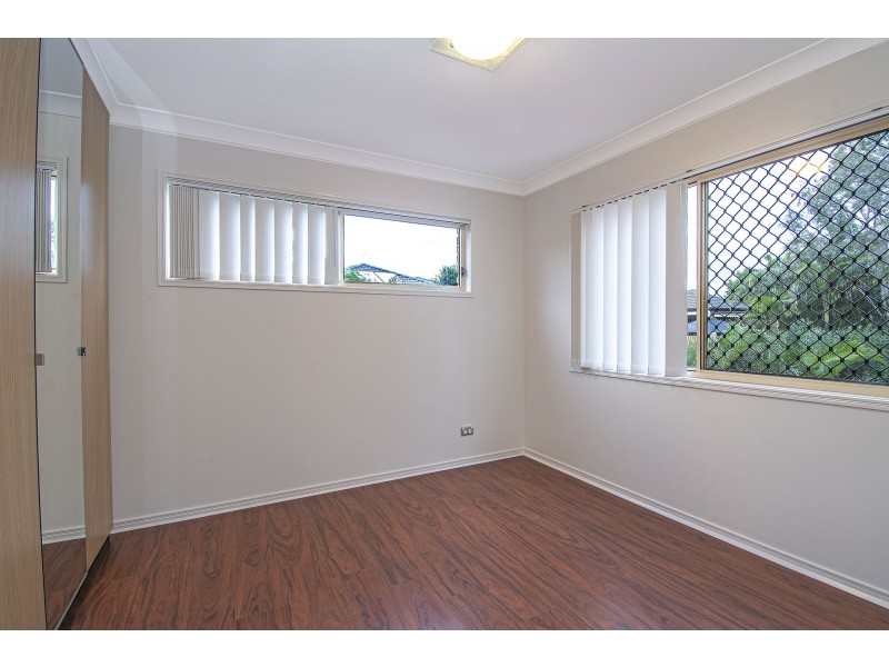 8 West Mountain Court, Parkwood QLD 4214