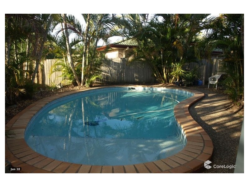 24 Oak Hill Crescent, Parkwood QLD 4214